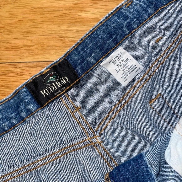 RedHead Relaxed Fit Blue Jeans - Picture 2 of 3